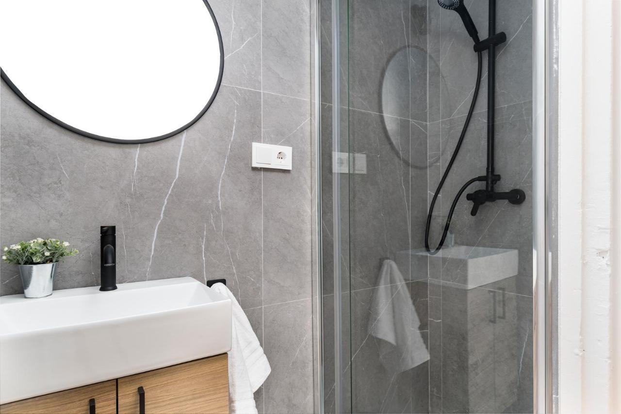 Apartamento Plaza De La Merced 4 Habitaciones Màlaga Exteriér fotografie